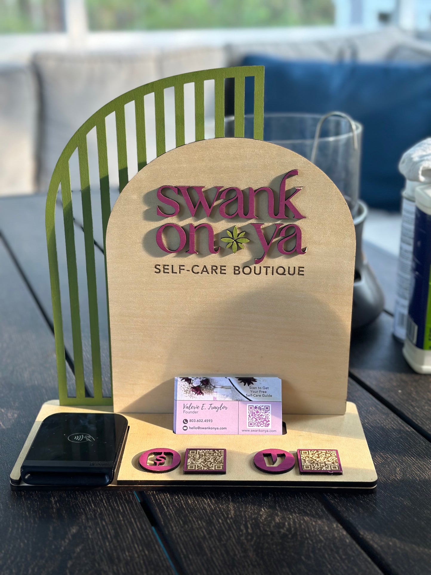 Wood Cut Payment Center